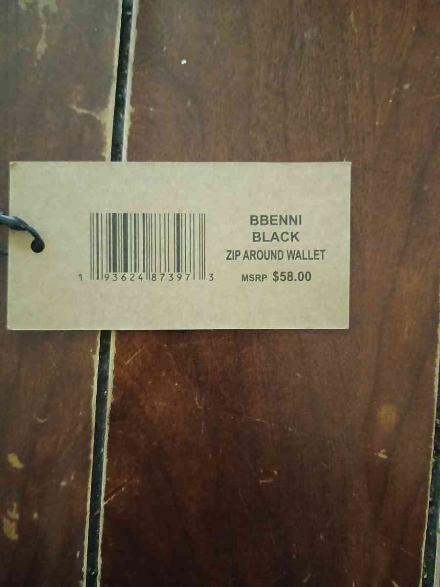 Steve Madden BBENNI Black Zip Around Wallet