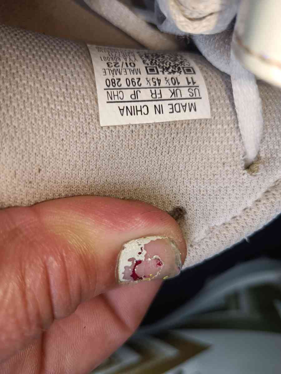 FOOTBALL CLEATS FREAK BOUNCE