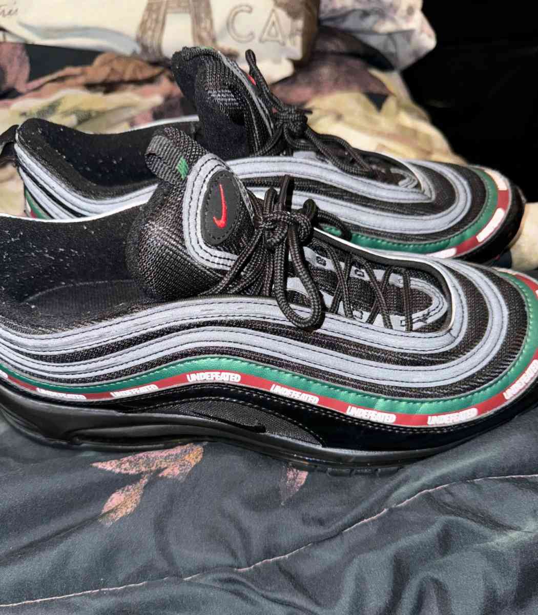 mens size 10 black Nike Air Max 97 Undefeated