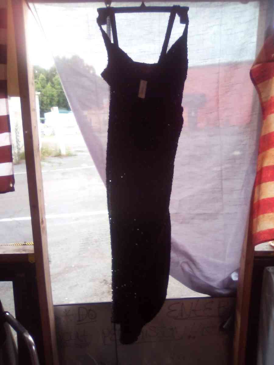 BLACK SPARKLING DRESS