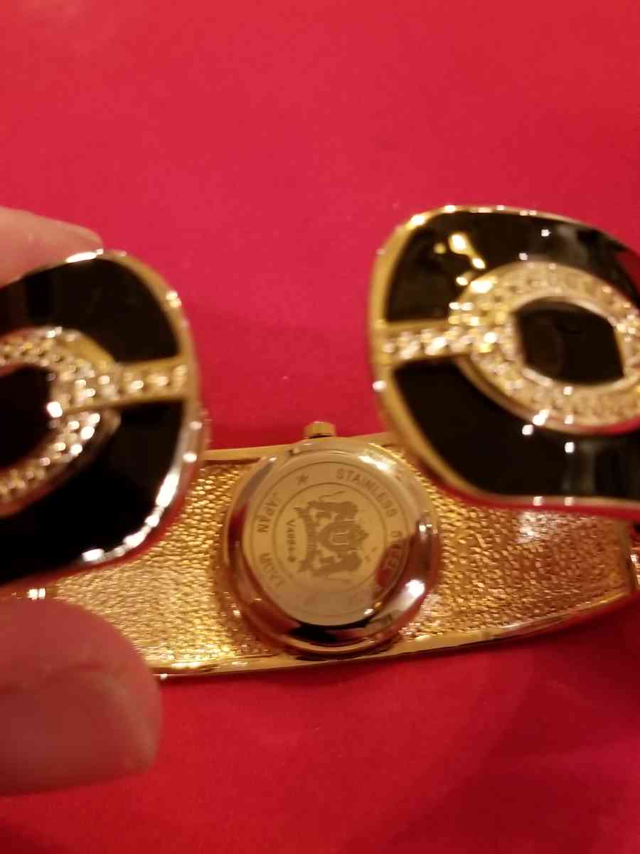 Versales Womens Black and Gold plated watch