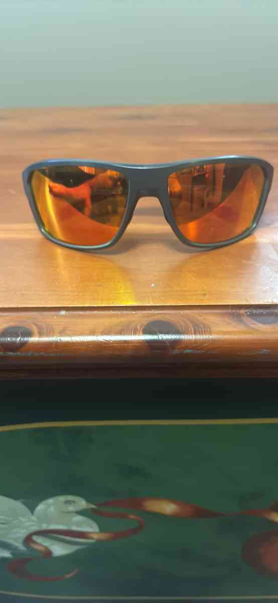 Oakley split shot prizm polarized sunglasses