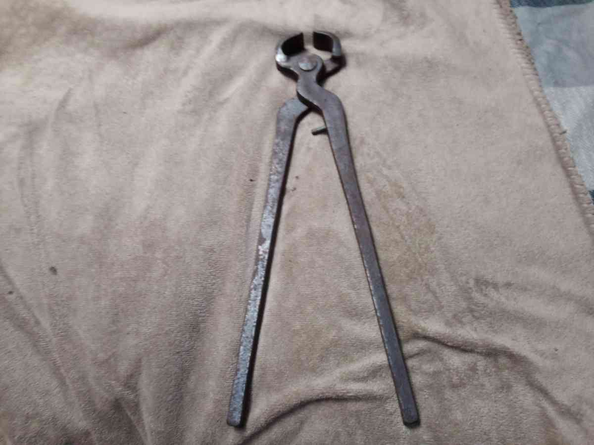 14 Hoof Nippers duct cheaters