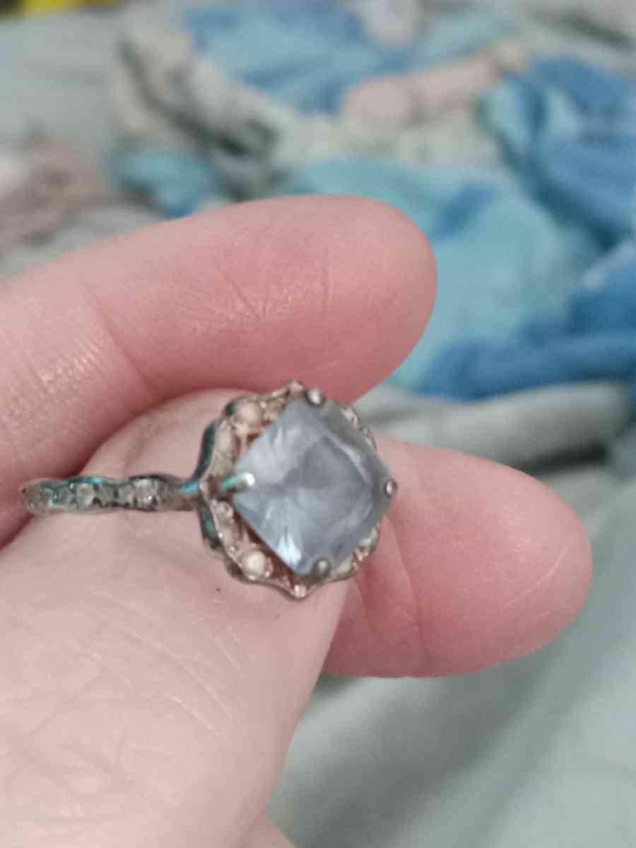 vintage aquamarine engagement ring