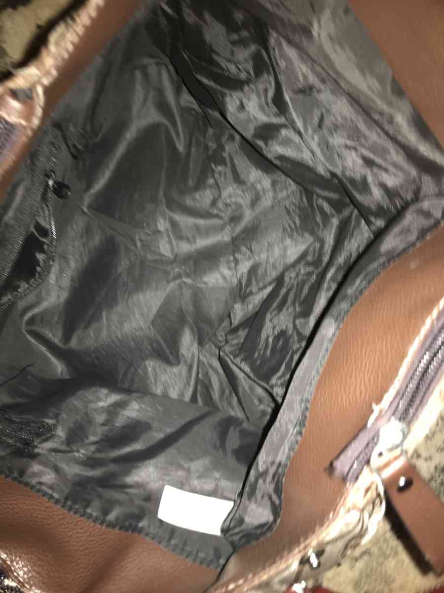 brand new womans purse