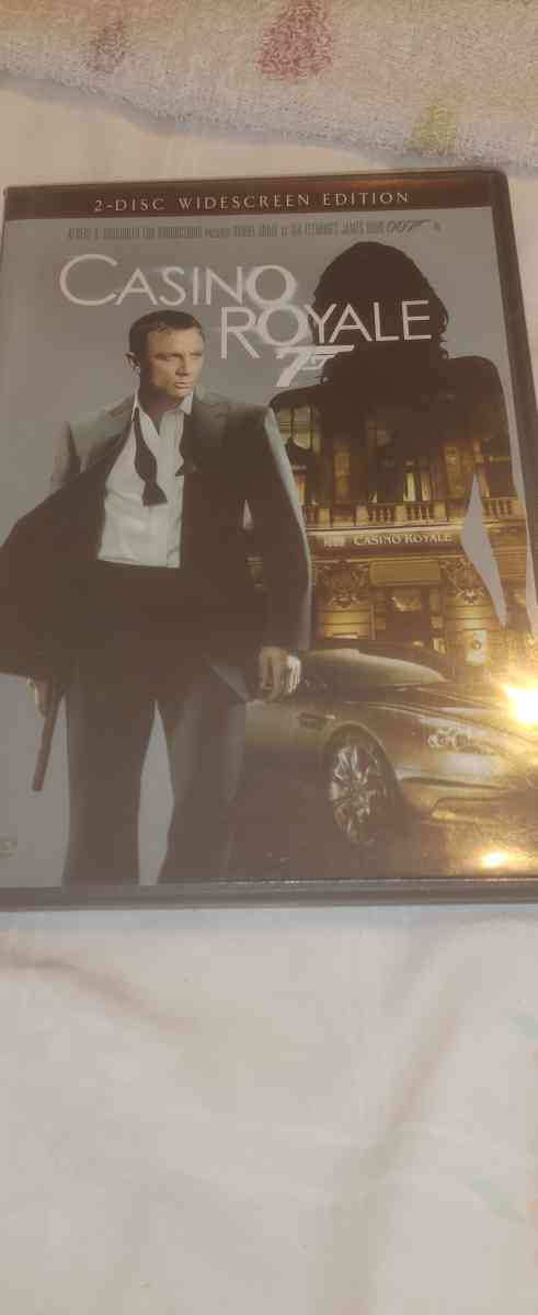 casinoroyale7 double disk not one scratch on it