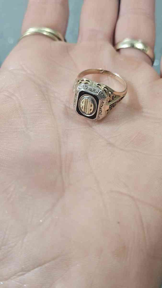 vintage 1927 class ring womans sz 5