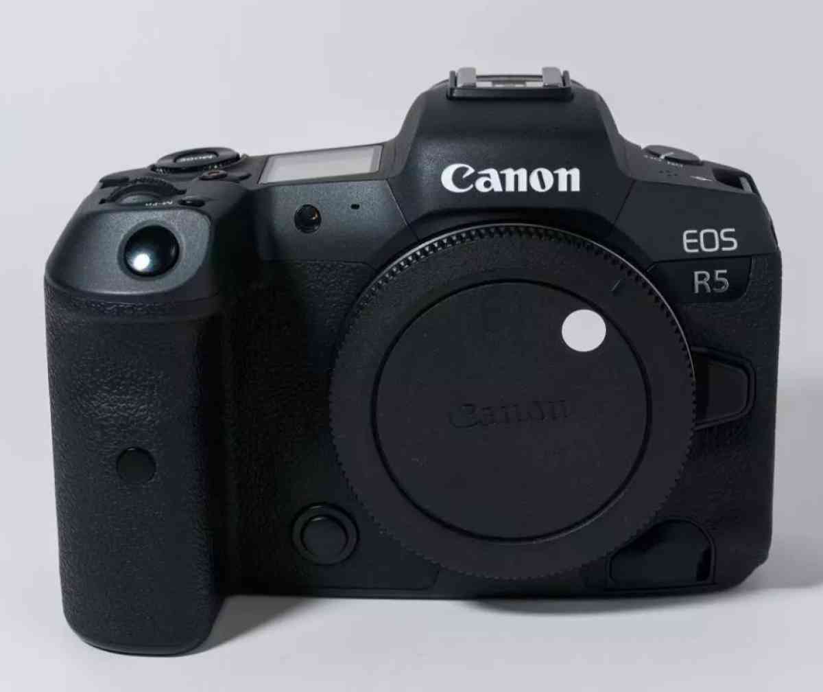 canon EOS R5