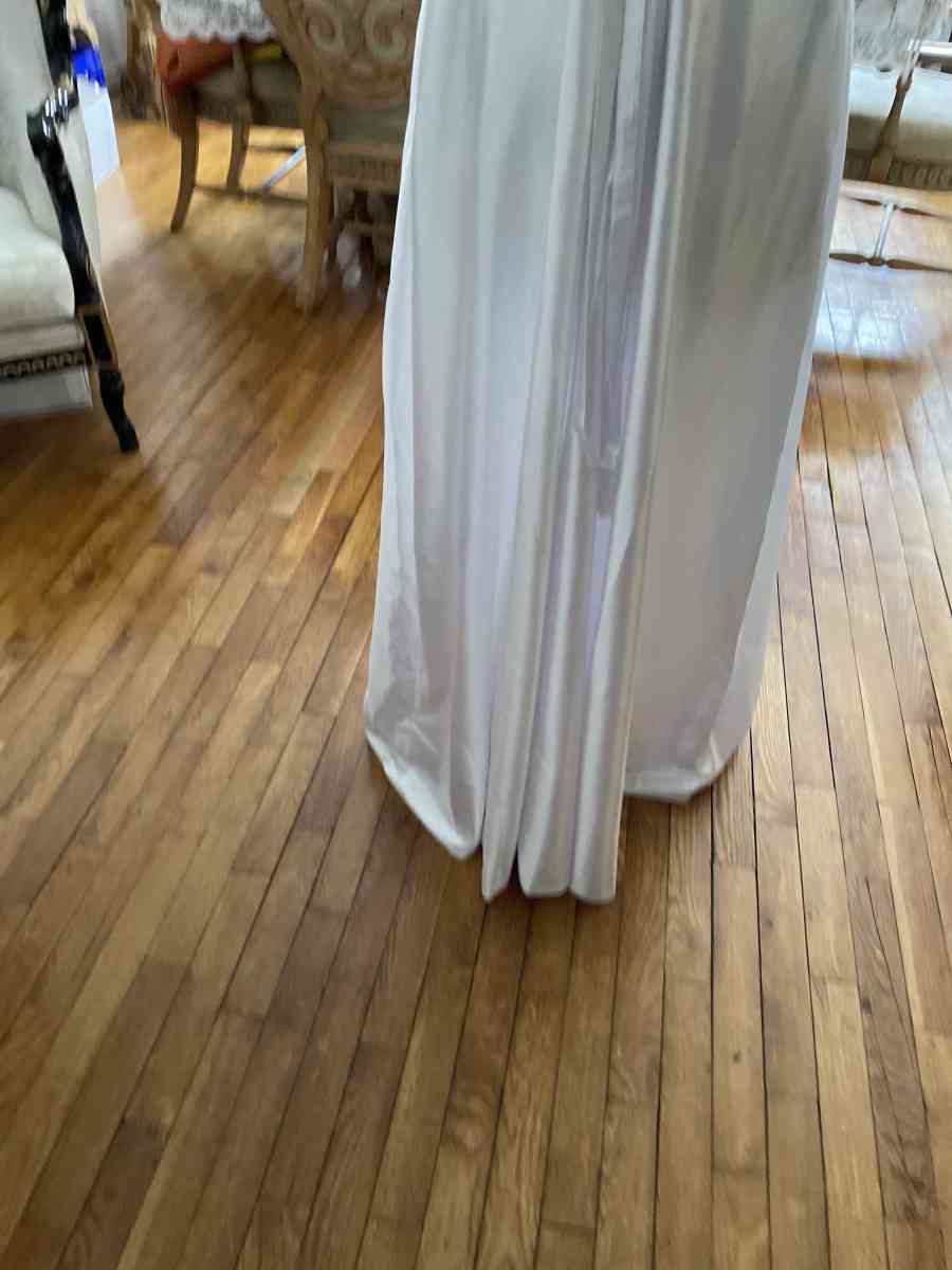 size 10 white wedding gown corset back NEW