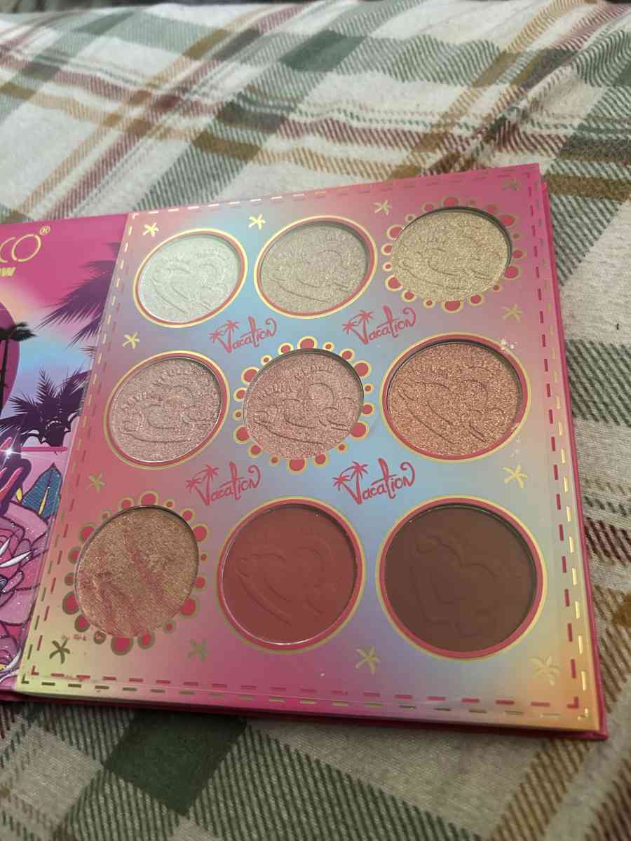 make up eyeshadow palette