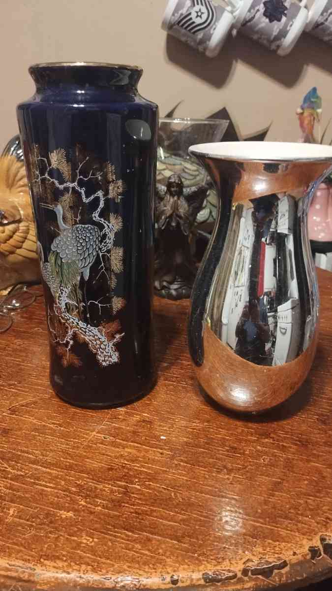 A lot of angels and different assorted items