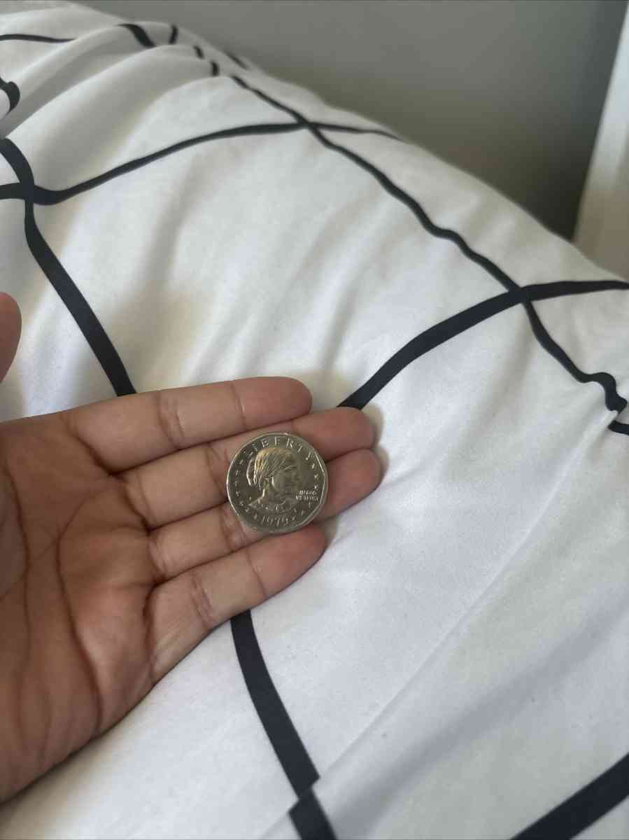 1979 copper dollar coin