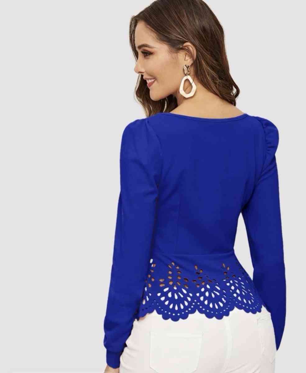 Buttoned Front Laser Cut Hem Puff Sleeve Top