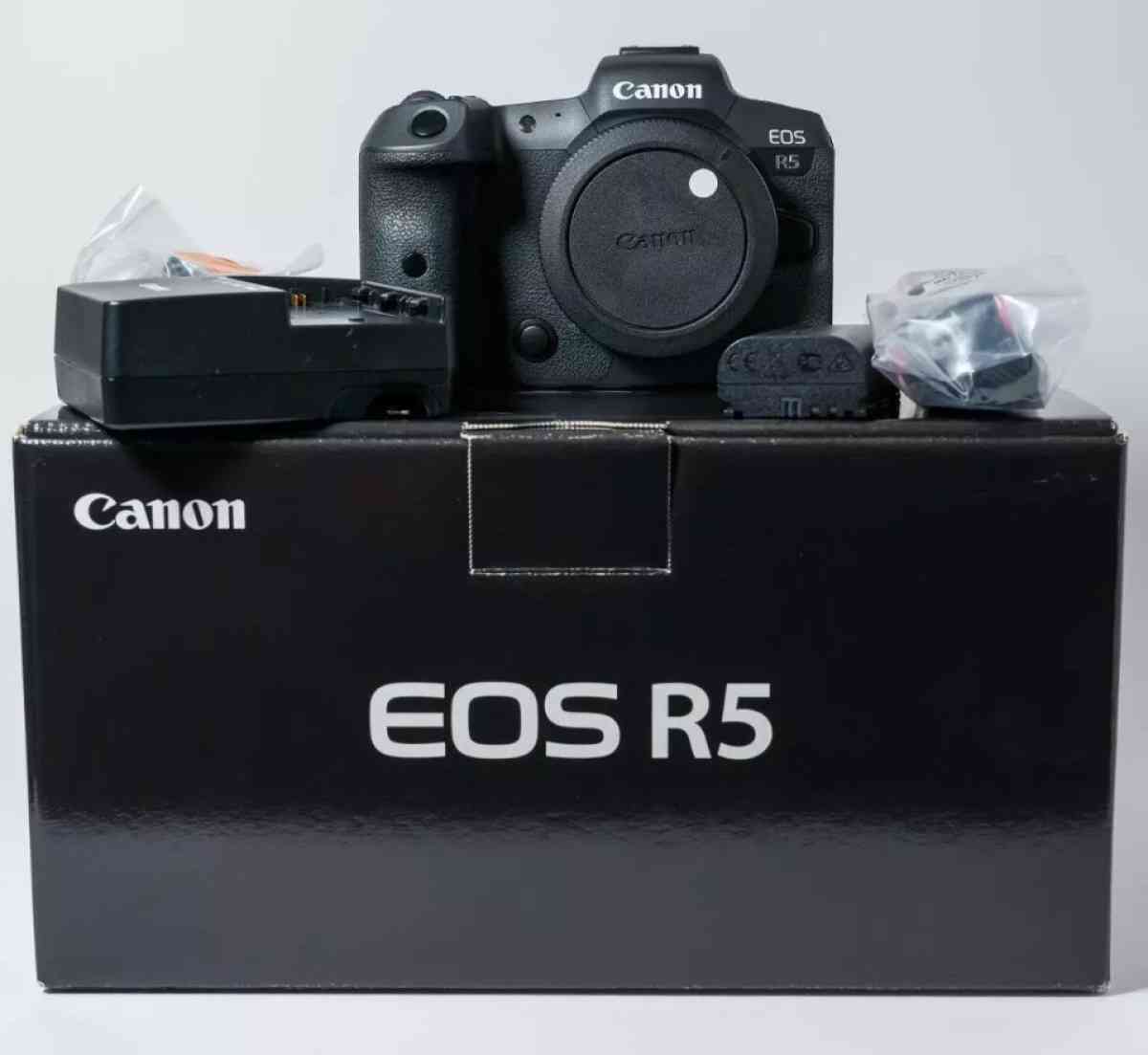 canon EOS R5