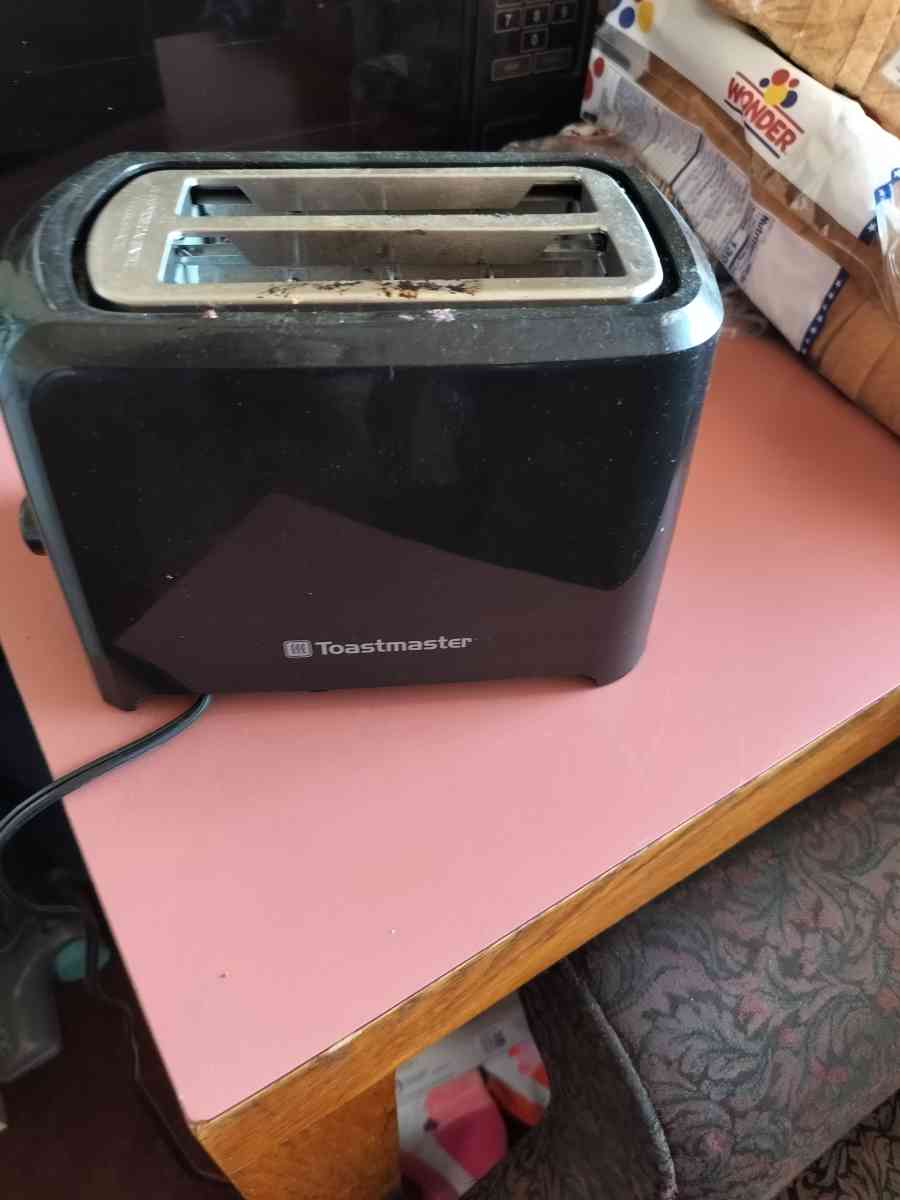 black toaster