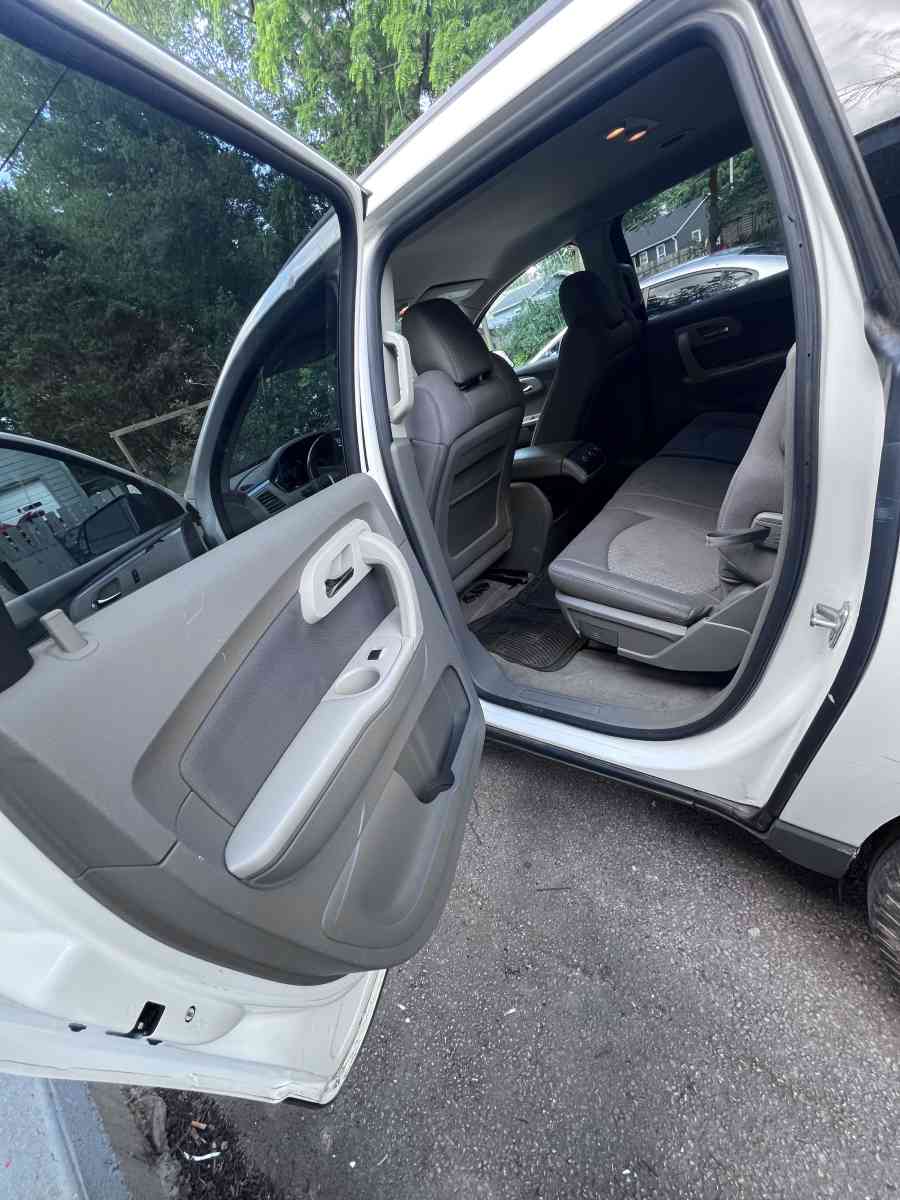 Chevrolet traverse LS