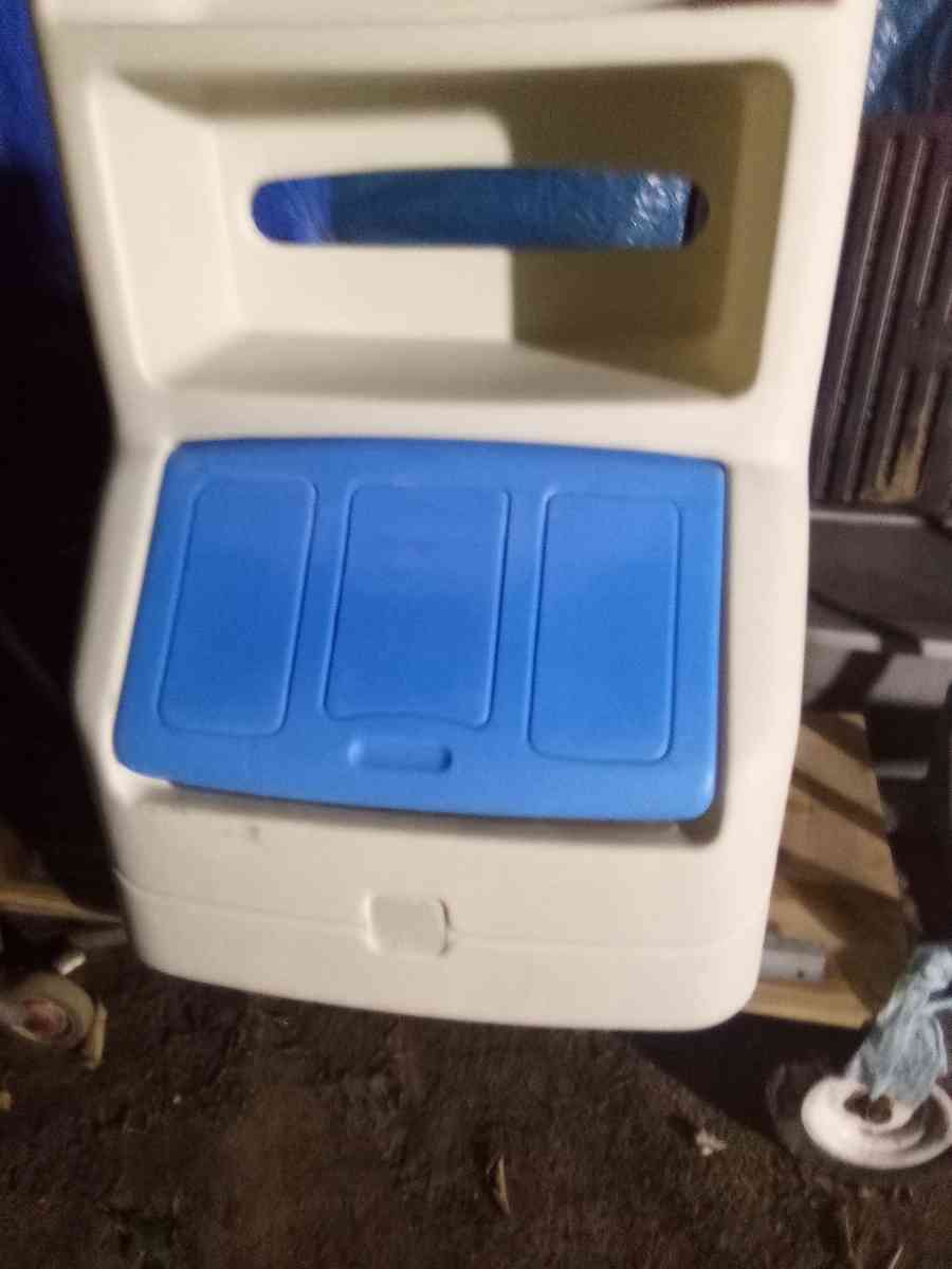 childrens toy box