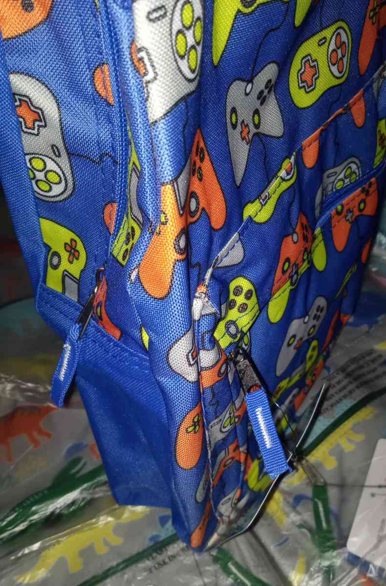 2 Backpacks for 20Dollars