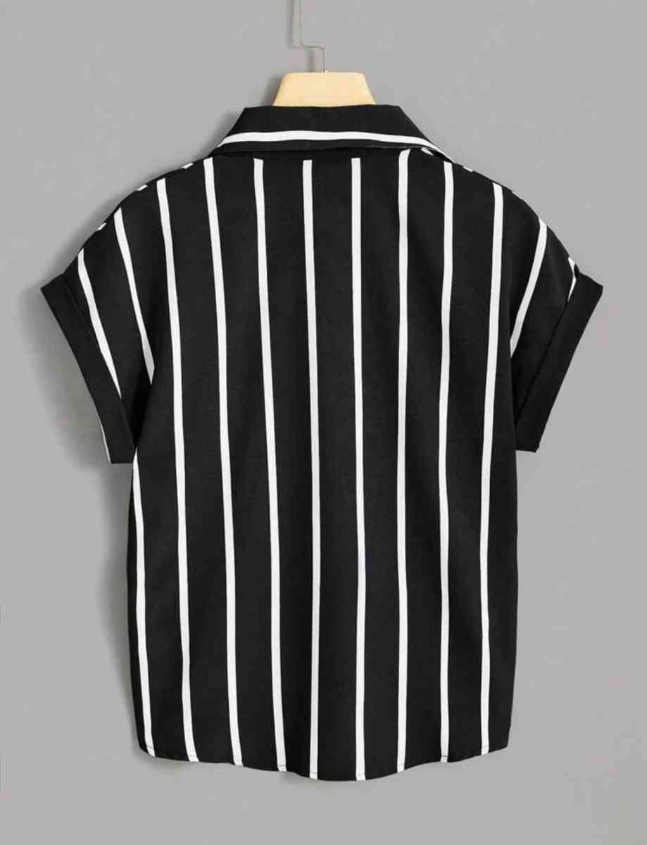 black and white Striped Print Batwing Sleeve Shirt