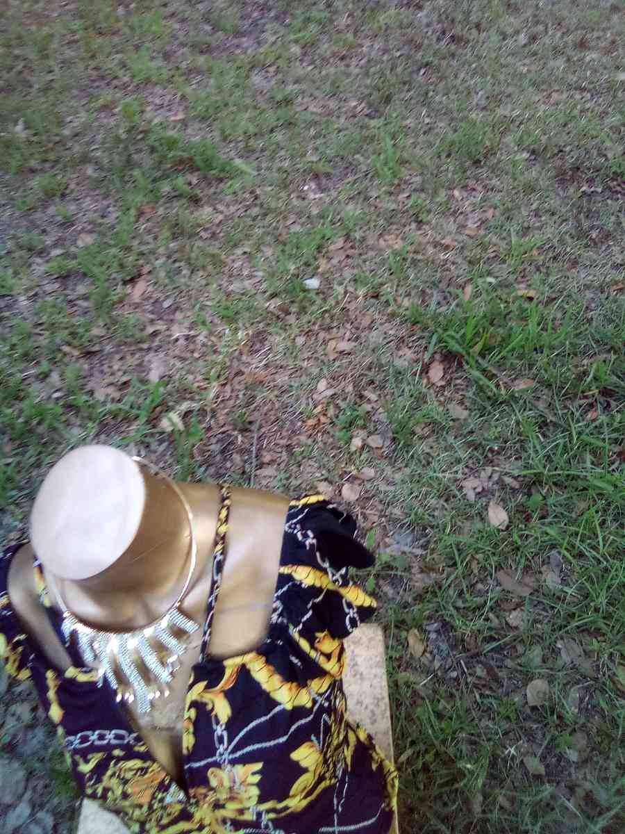 hanging diamond choker