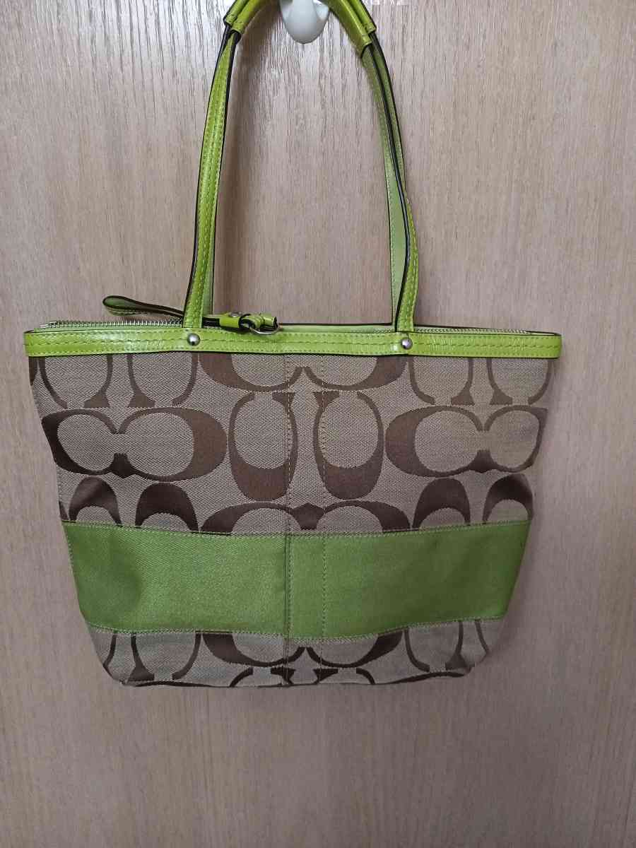 Coach Green leather and beige canvas