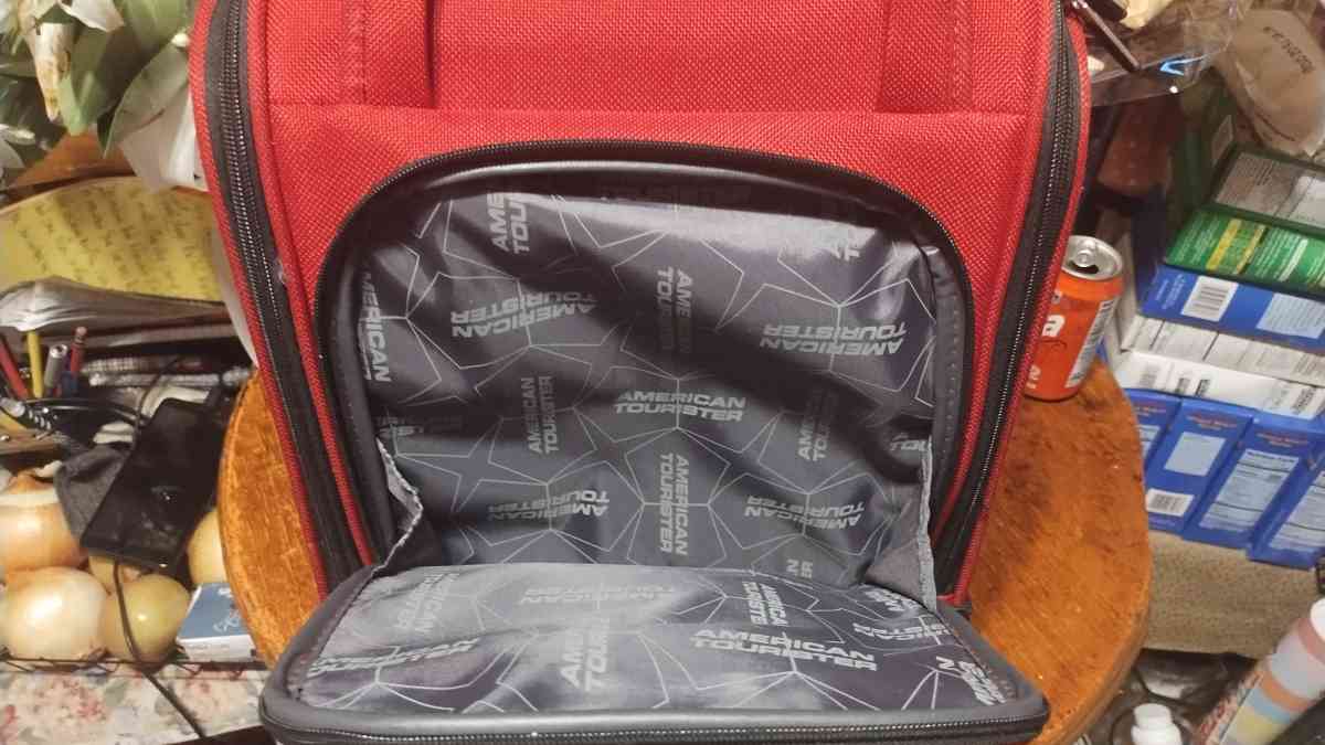 American tourist luggage Co