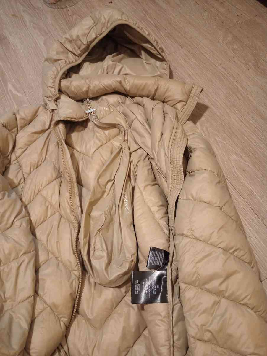 womans gold London fog coat