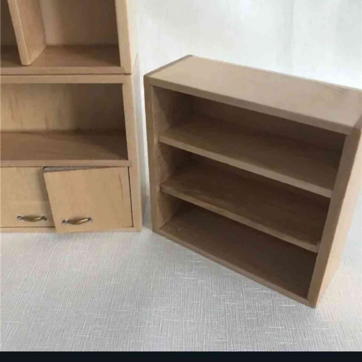 WOODEN SHELVES