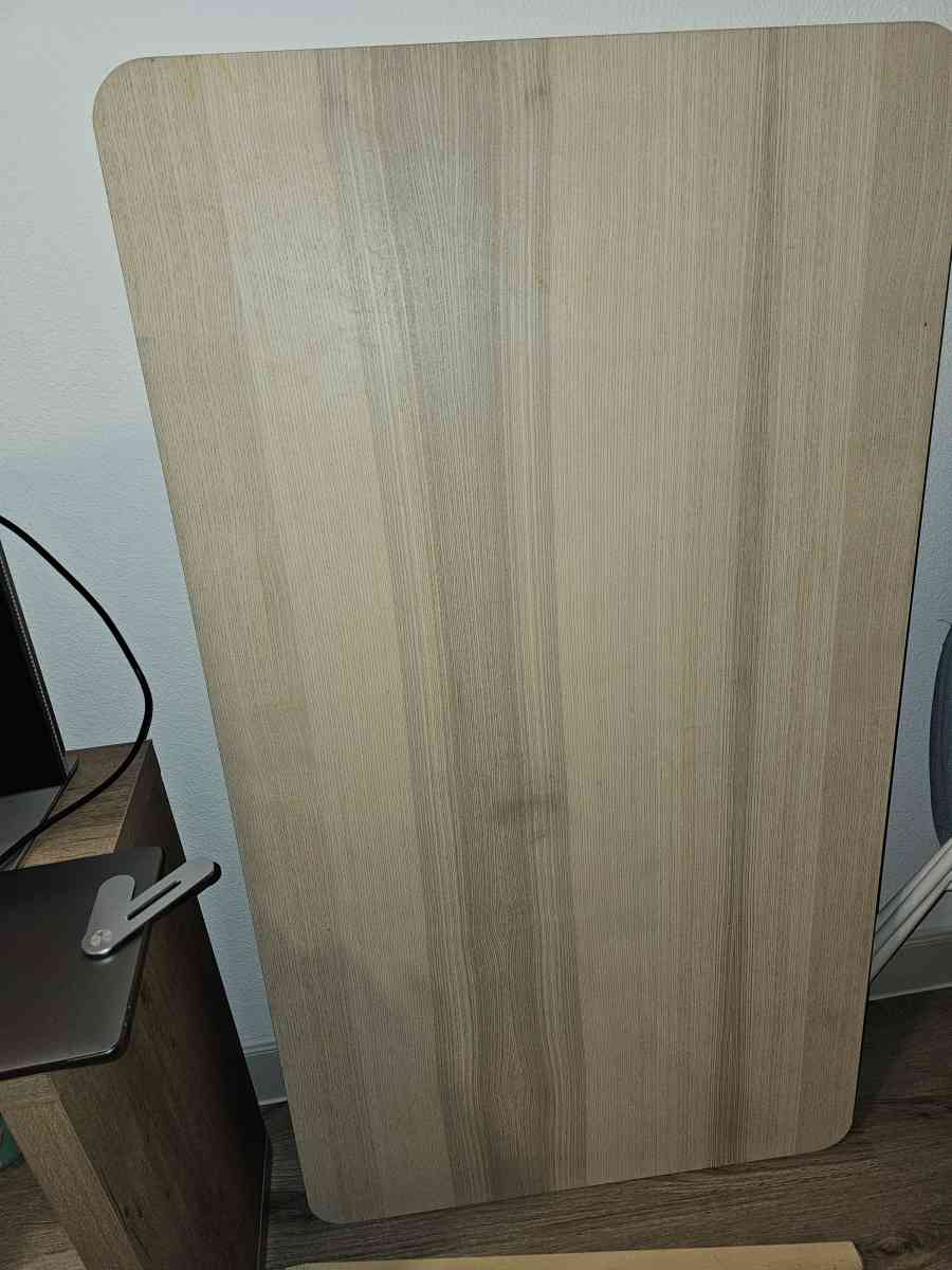 Dining Room Table and Chairs