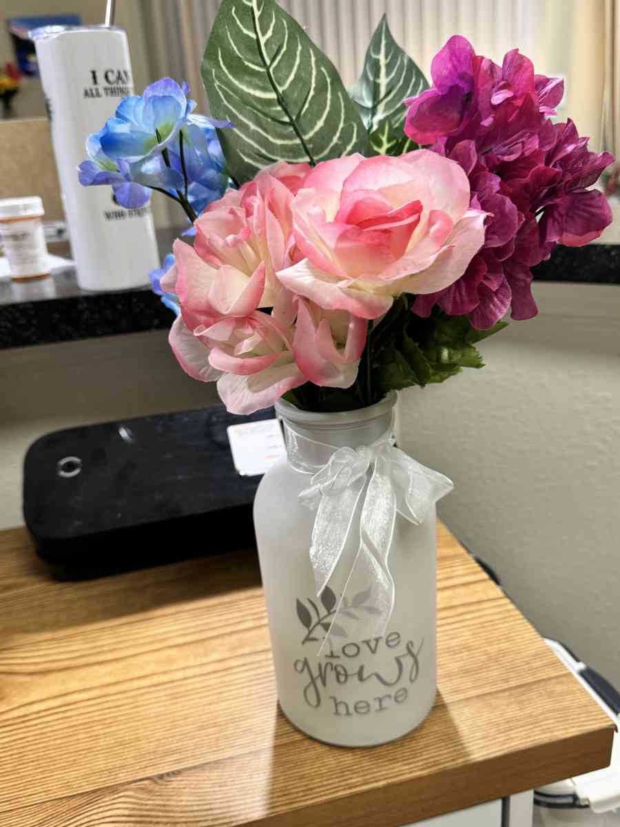 Beautiful Artifical Flower Arrangements