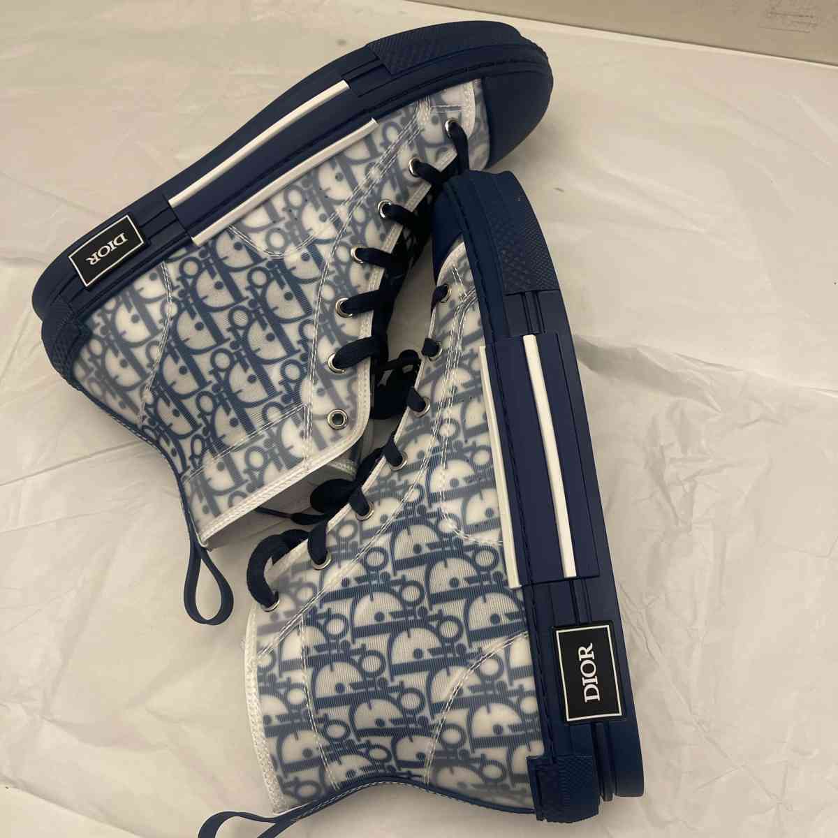 b23 dior High top sneakers