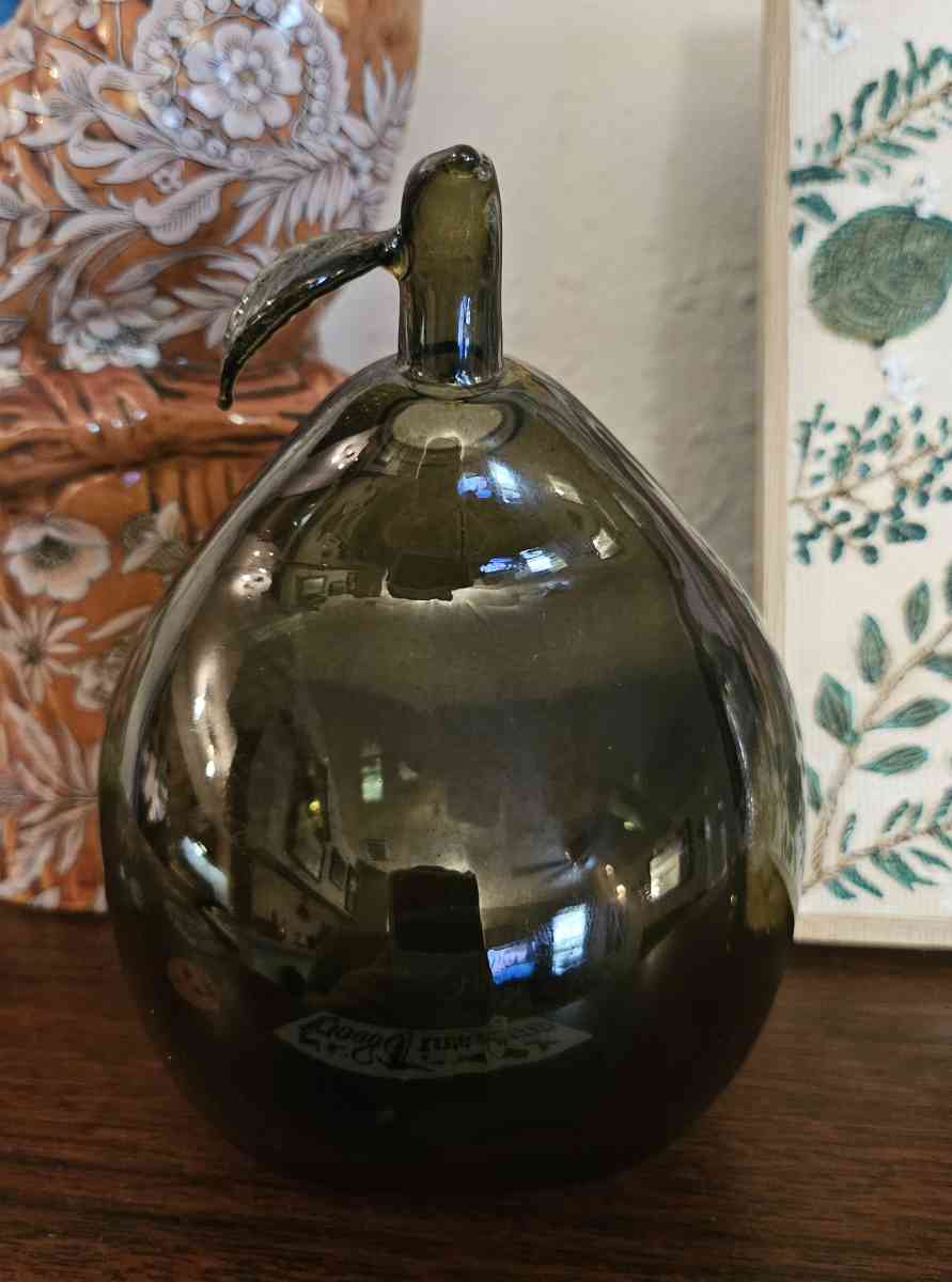 ANTHROPOLOGIE PEAR VASE