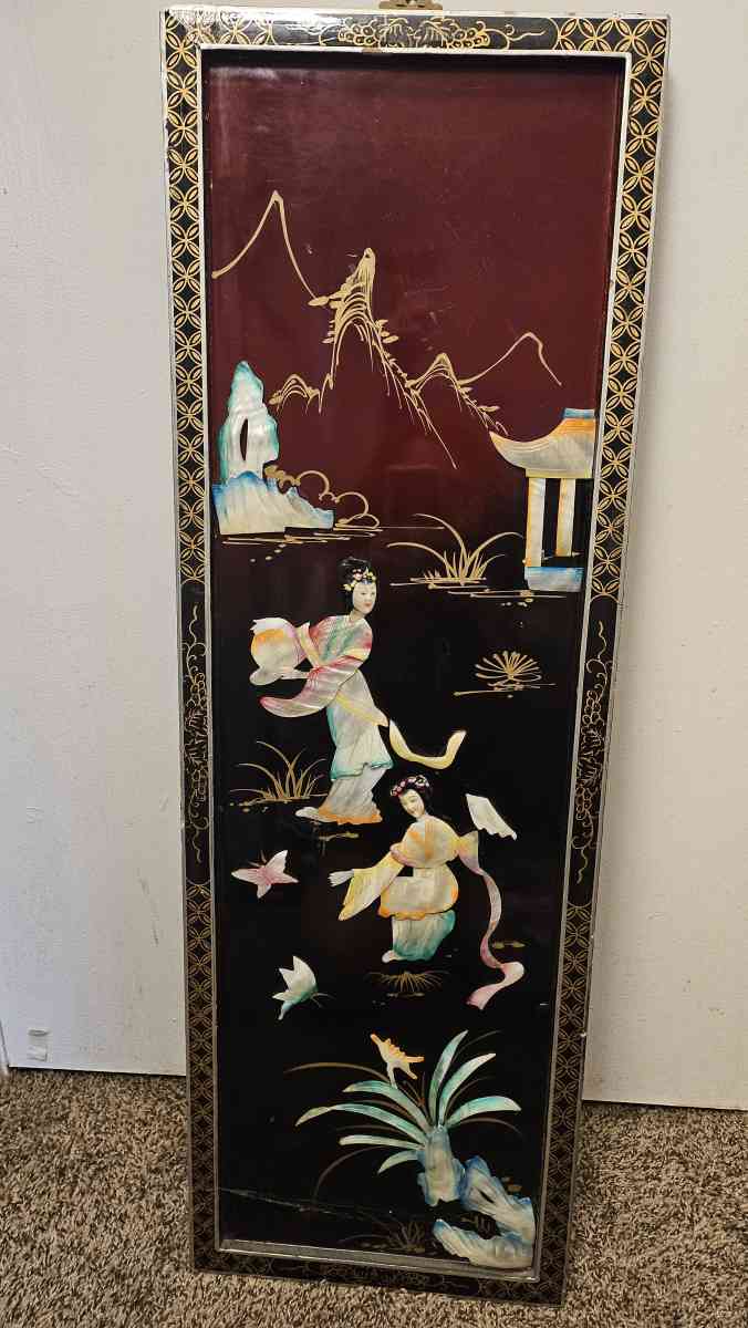 VINTAGE CHINESE MOTHER OF PEARL 3D ALBALONE SHELL ART