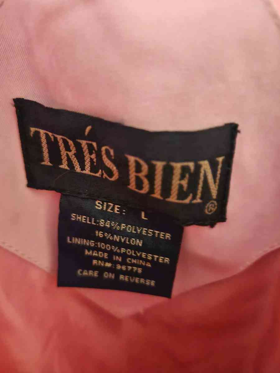 Tres bien pink pullover jacket