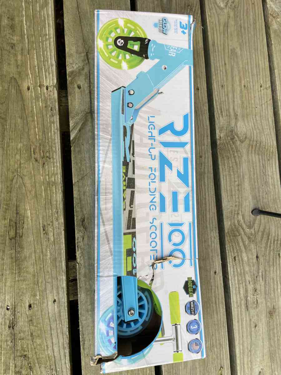 Kids Razor light up scooter