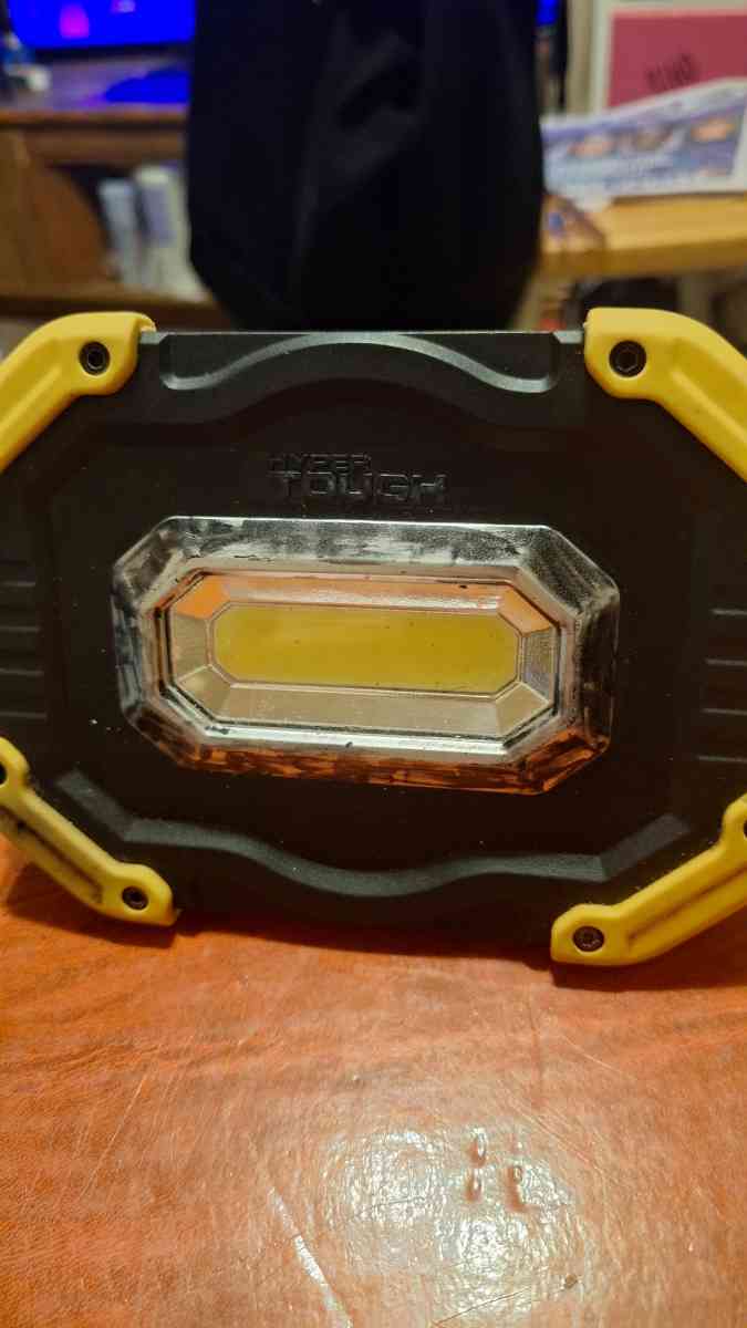 dollys  n several different drills and batteries