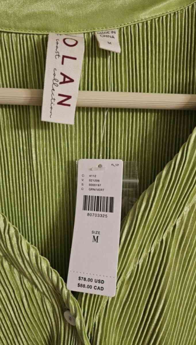 ANTHROPOLOGIE DOLAN GREEN LETTUCE HEM BUTTON BLOUSE