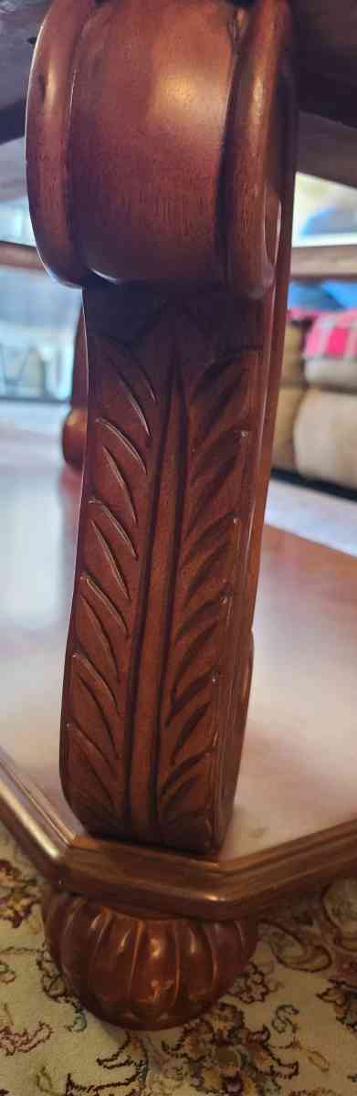 Decorated wooden coffee table 2 tier with glass top