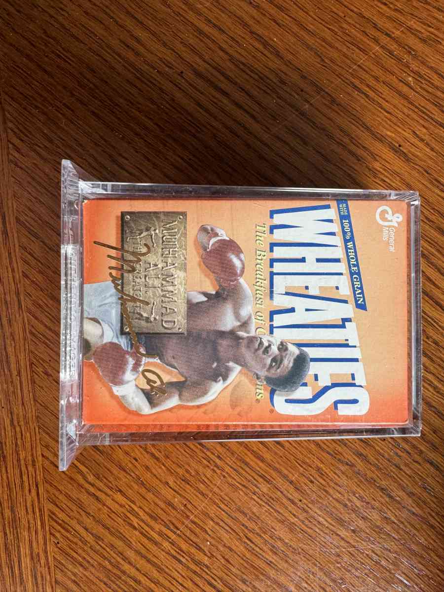 MUHAMMAD ALI COLLECTABLE