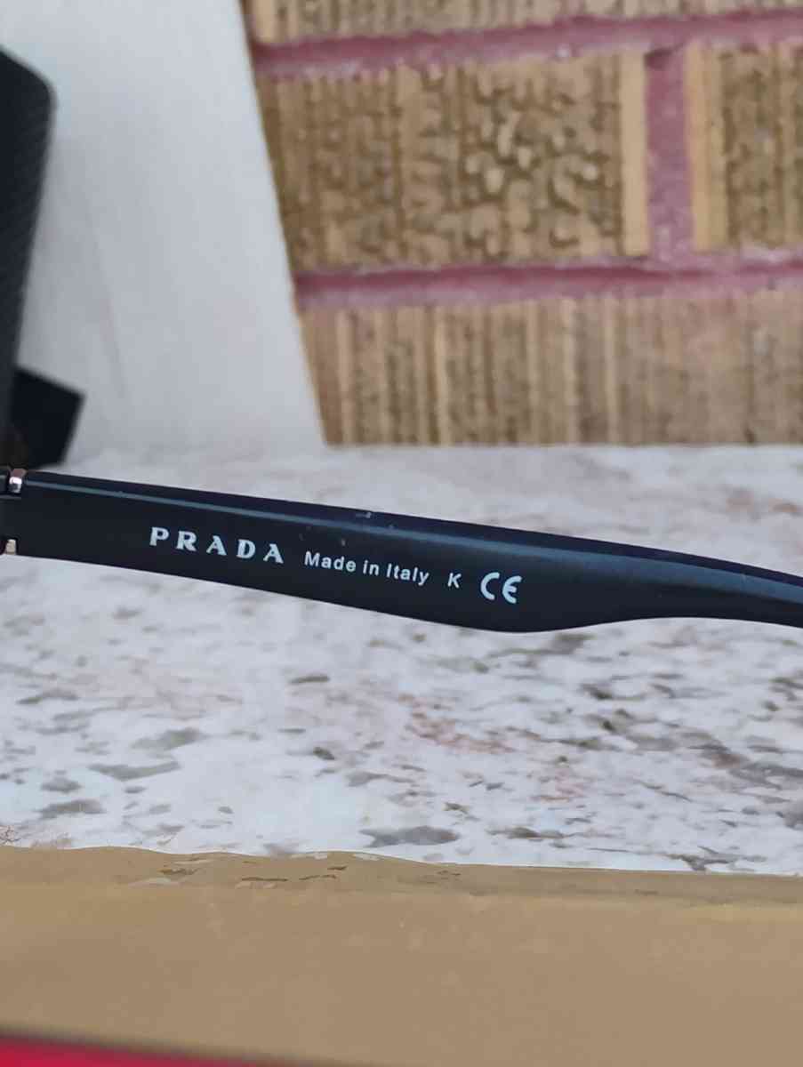 Prada Sunglasses model SPS 030