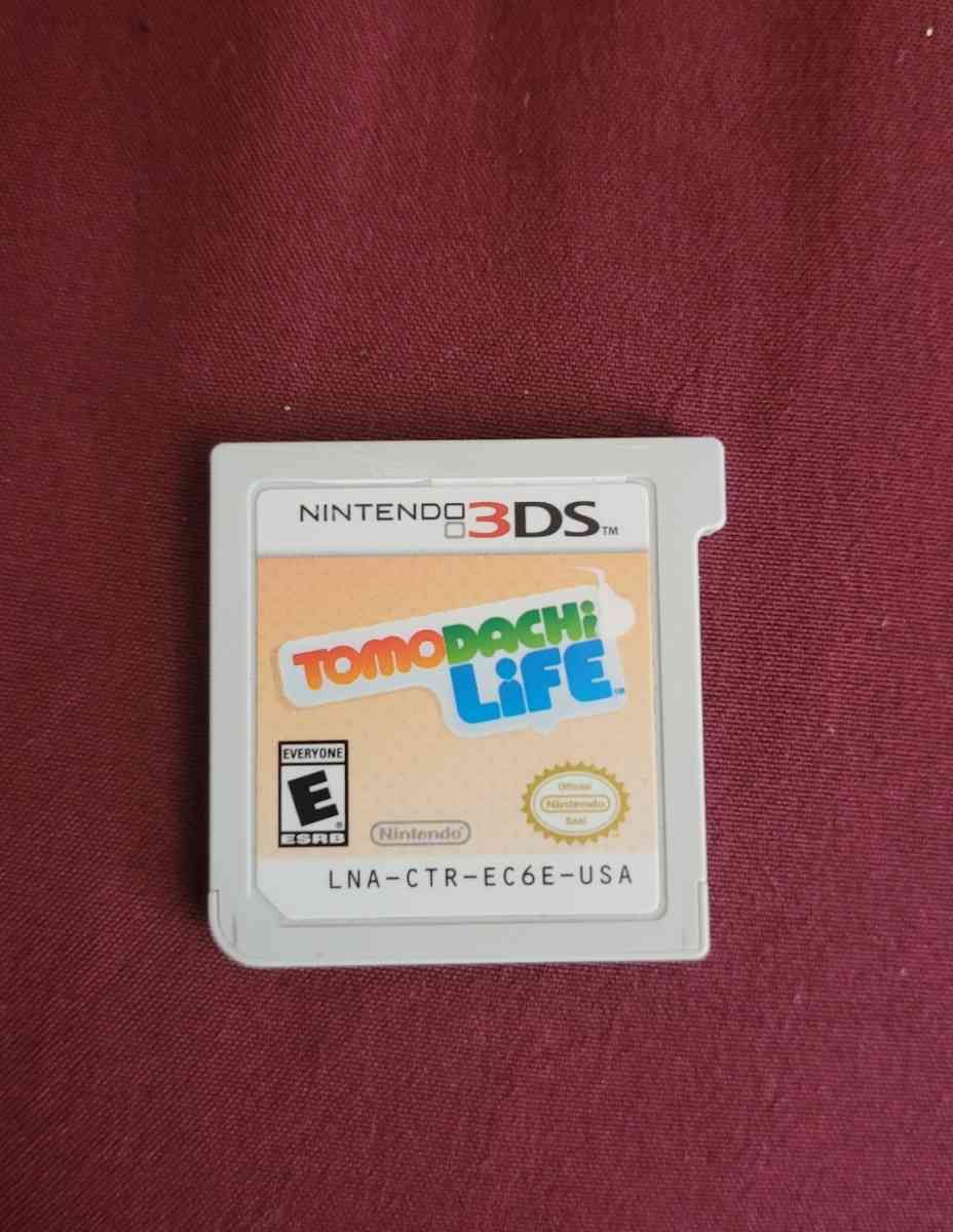 Im open to offers Nintendo 3ds game tomadachi life