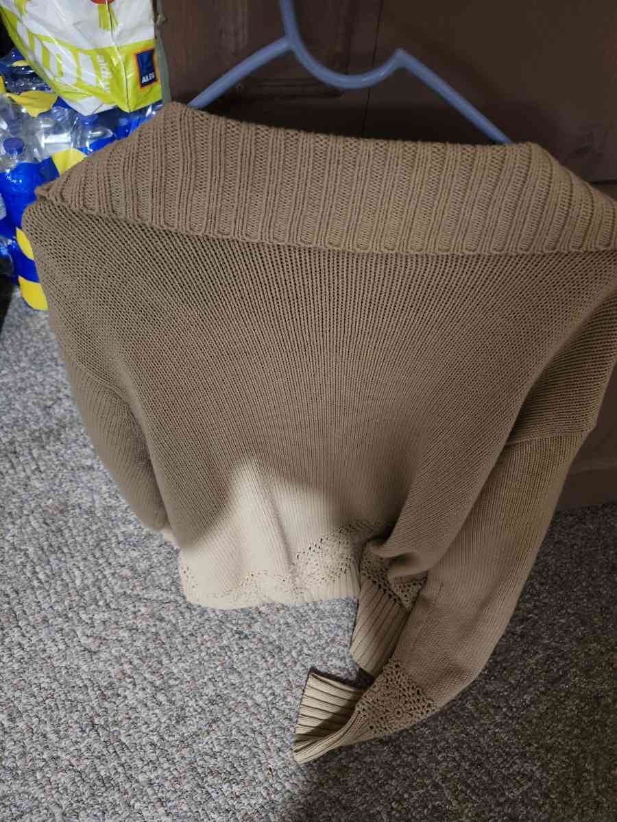 womens white stag brown sweater