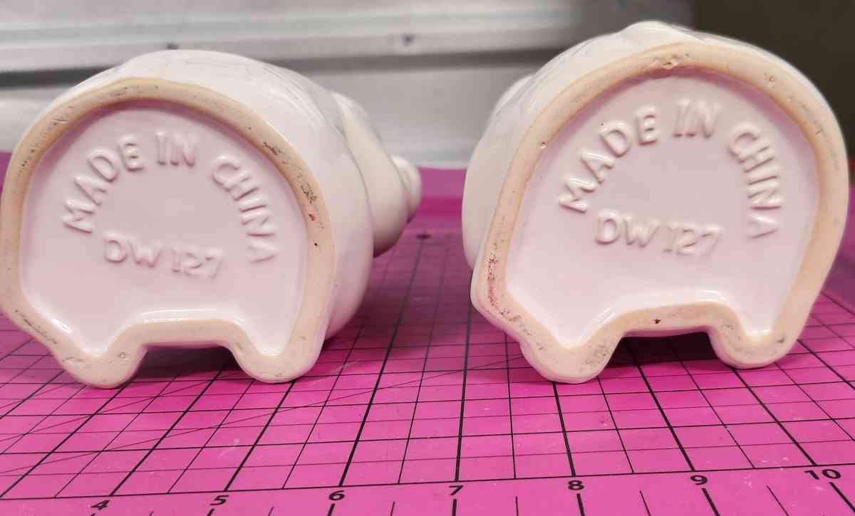 Two 14oz White Ceramic Japanese Maneki Neko Mugs