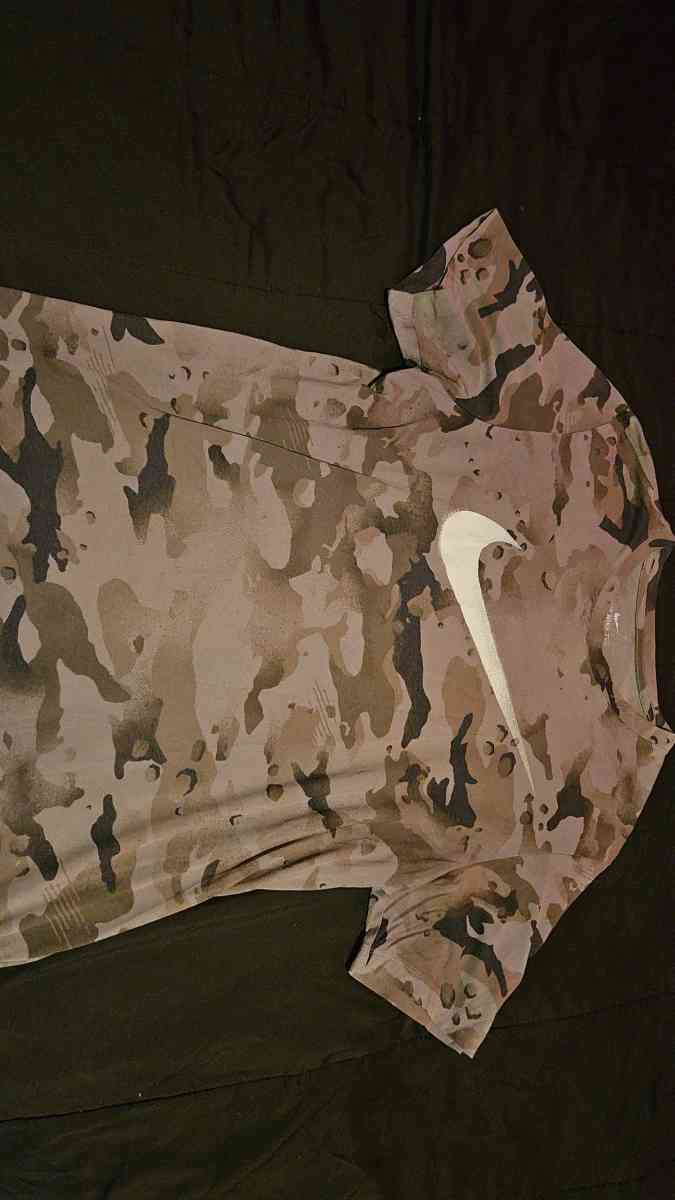 Mens Camo Nike Shirt