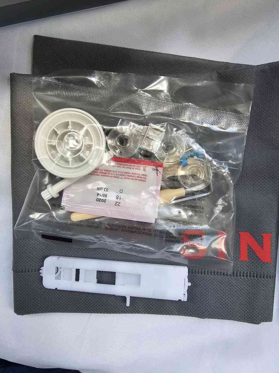 Swinger 4423 Heavy Duty Sewing Machine