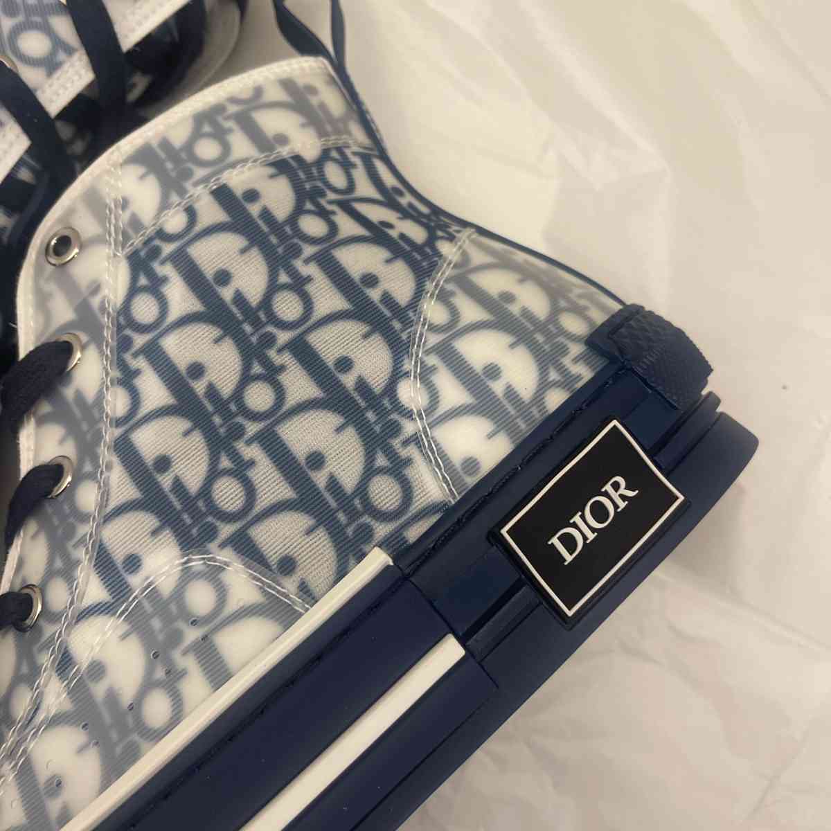 b23 dior High top sneakers