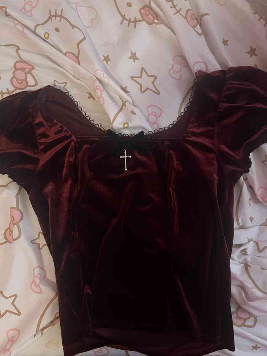 Hot topic gothic top