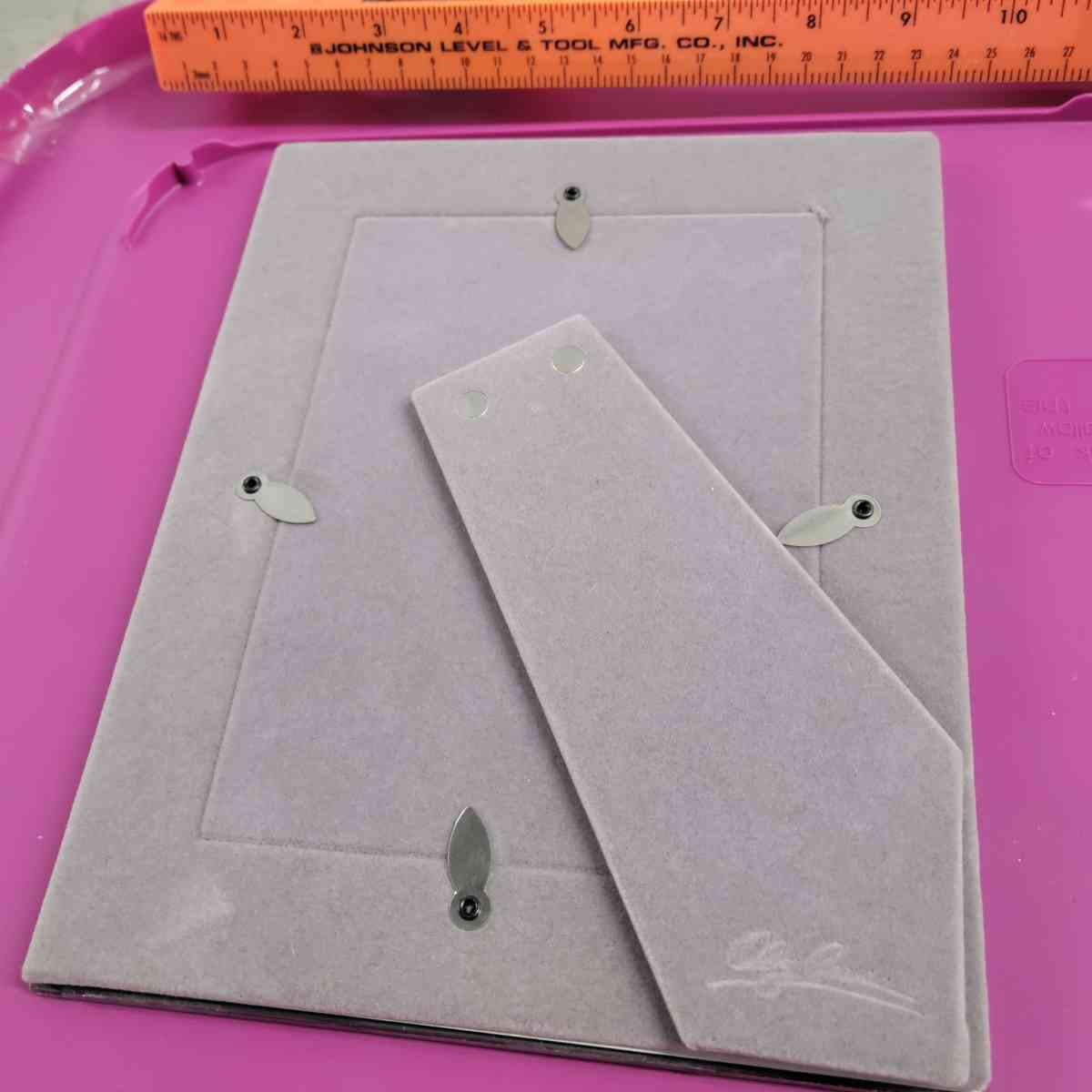 Oleg Cassini Ice Crystals 5 x 7 Picutre Frame