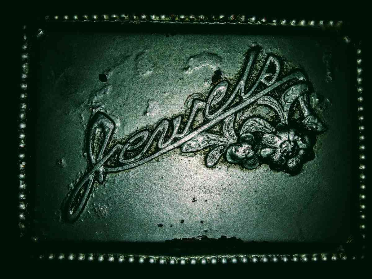 collector item vintage metal trinket jewel box late 1800s