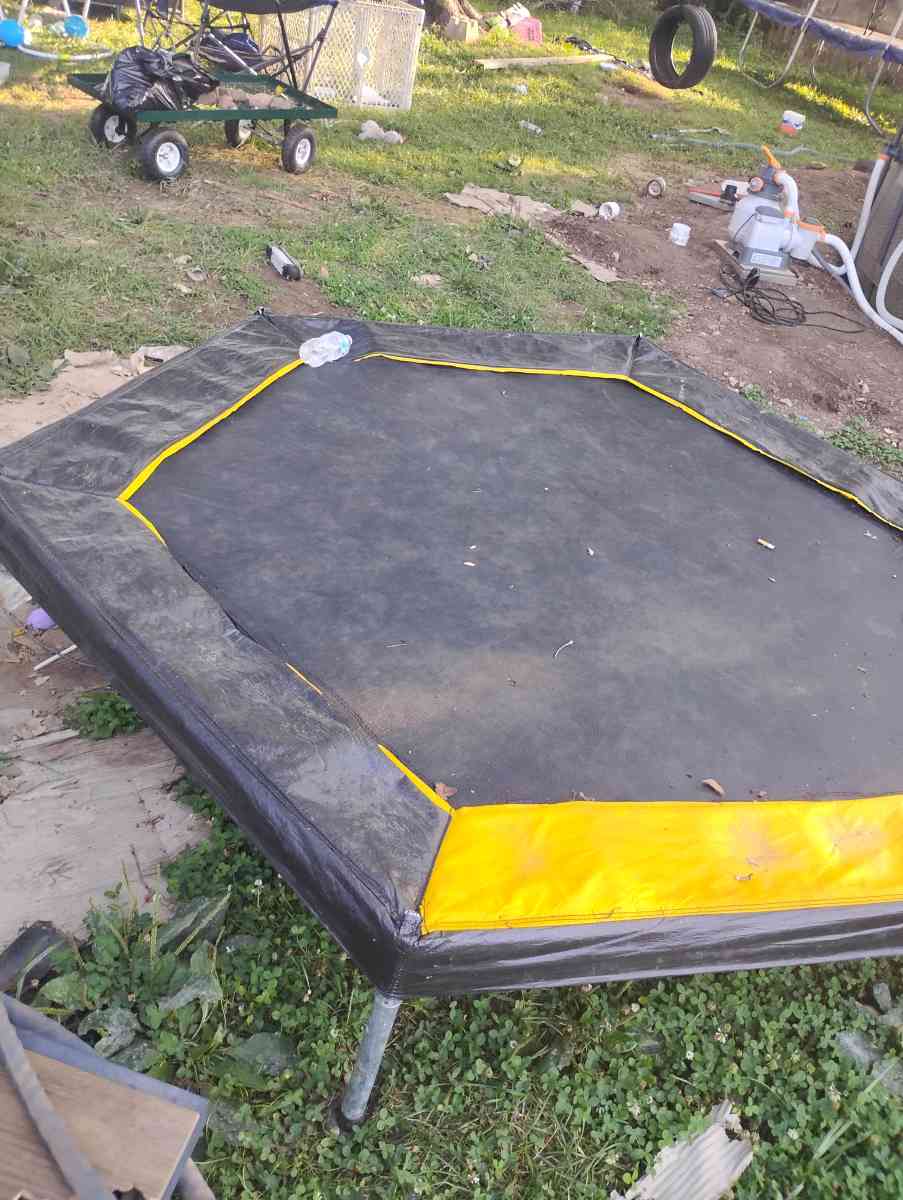 small kids trampoline